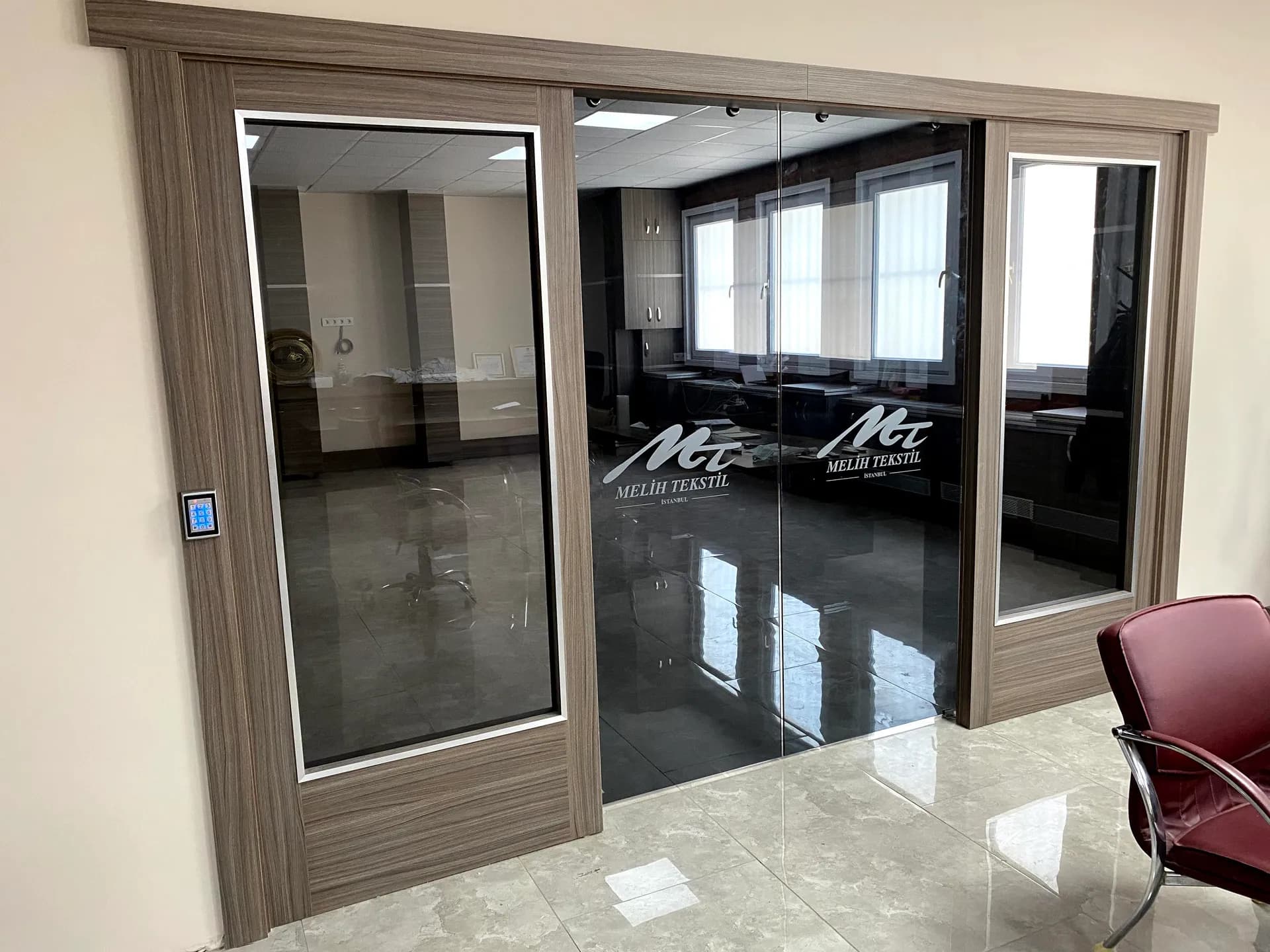 Auto Door