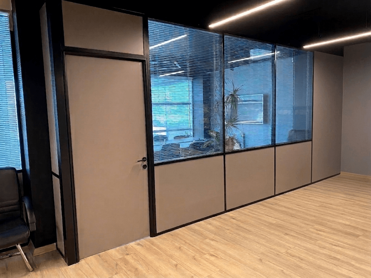 Meeting Rooms & Private Offices