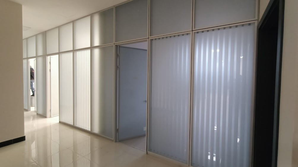 Glass Partitions